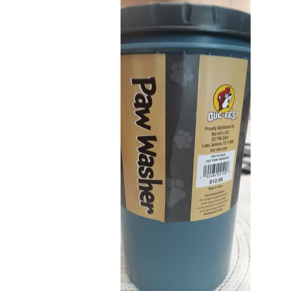 Buc-ees Pet Essentials Paw Washer New with tags